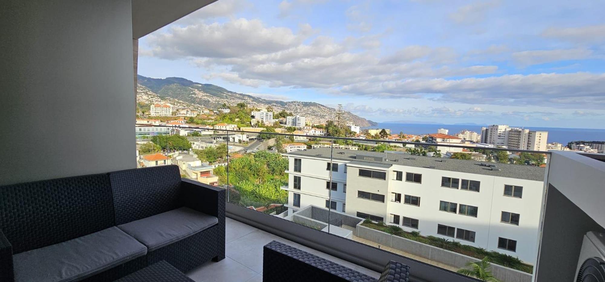Vista Mar - Ac, Parking And Pool Apartment Funchal  Ngoại thất bức ảnh