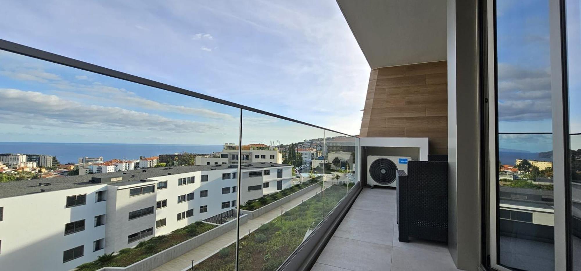 Vista Mar - Ac, Parking And Pool Apartment Funchal  Ngoại thất bức ảnh